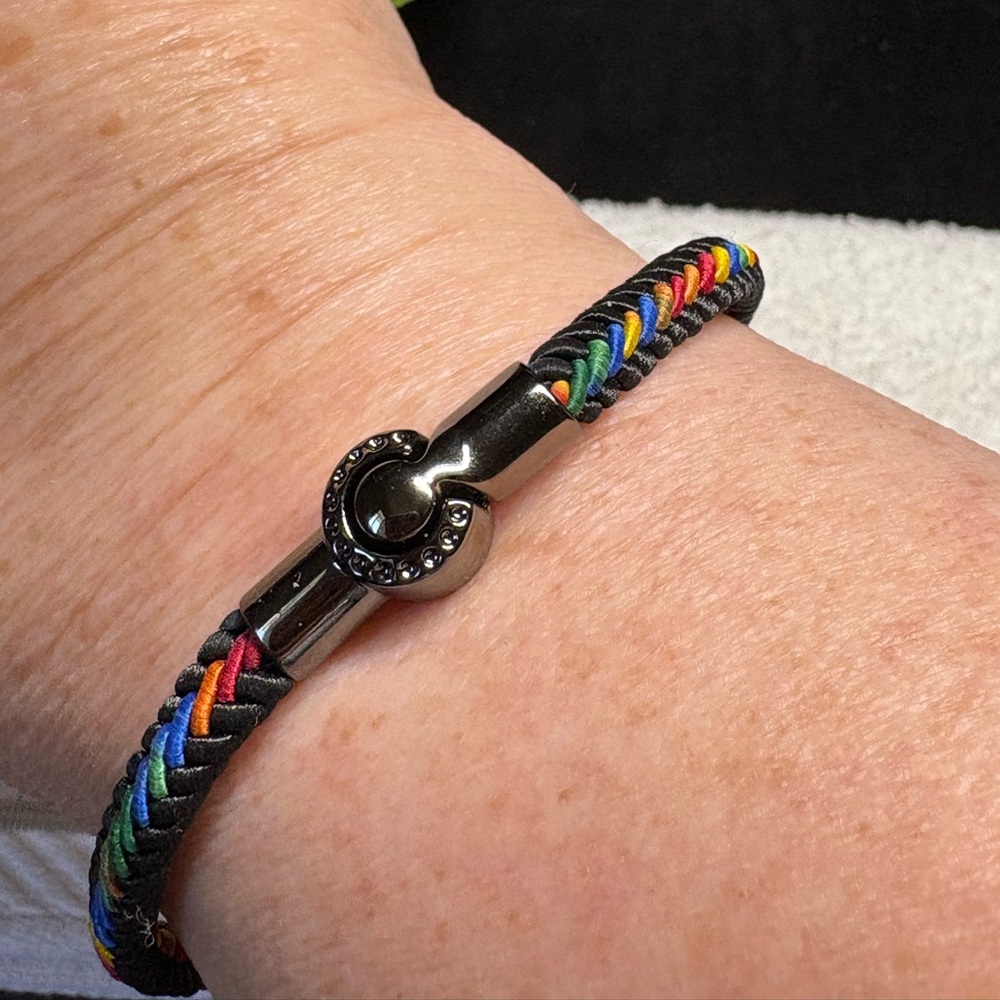 Unisex Multi color Braided Bracelet with black metal magnetic Clasp